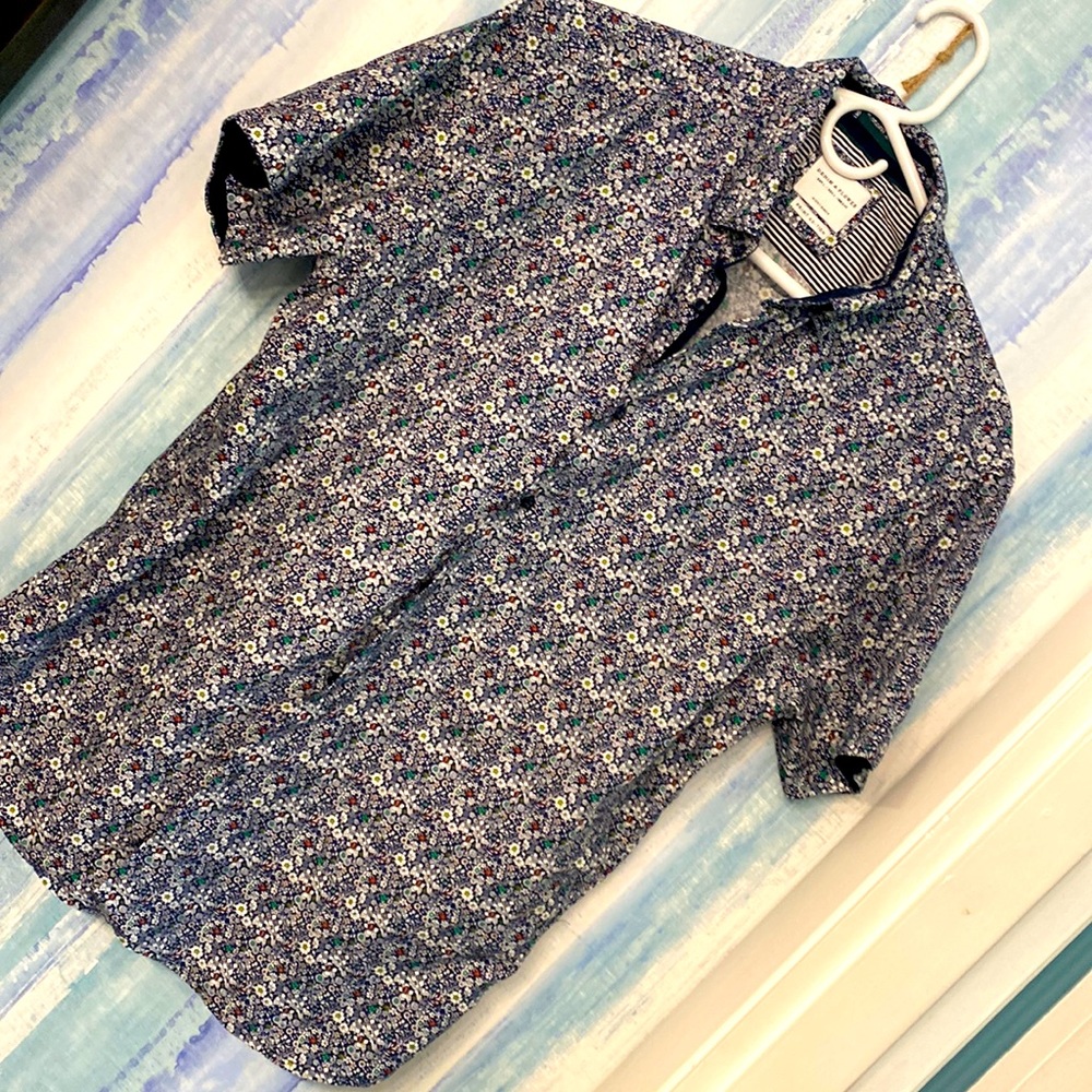 Floral shirt
